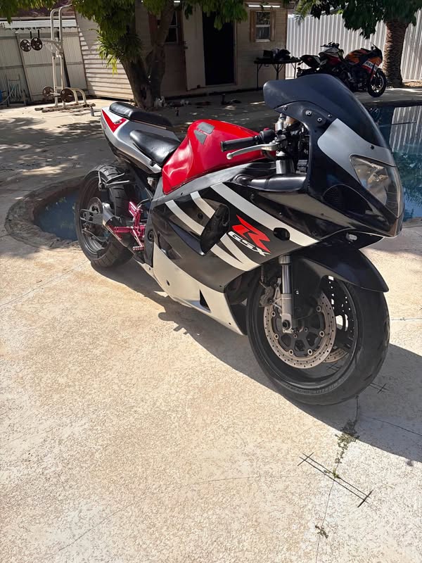 2002 Suzuki GSX-R
