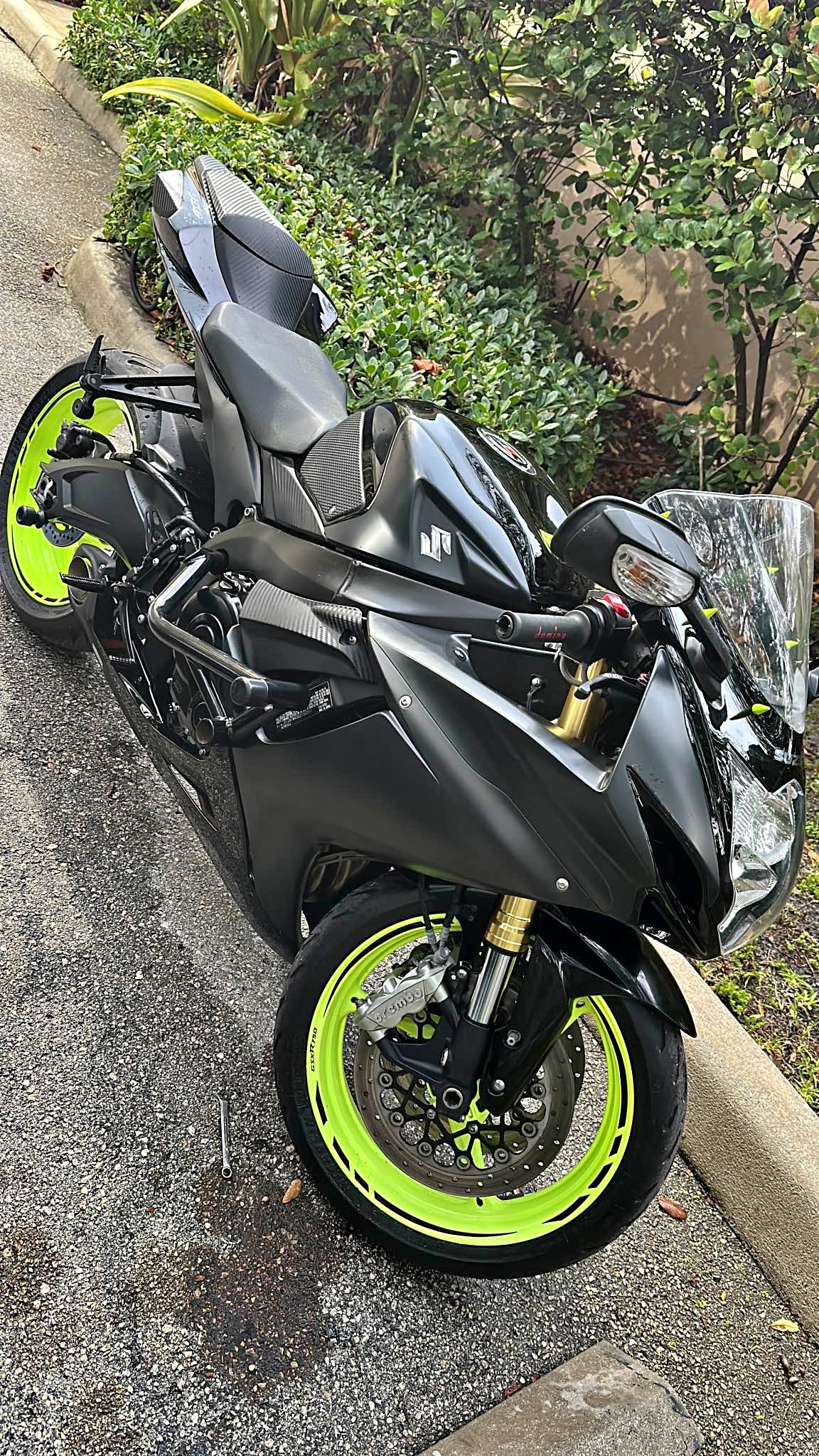 2016 Suzuki GSX-R