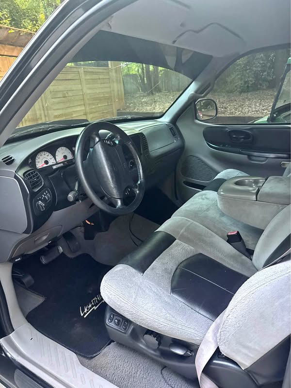 1999 Ford F150 Lightning