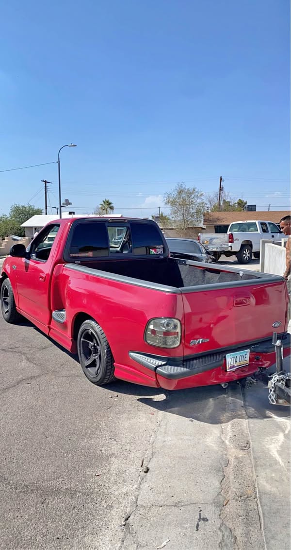 2001 Ford F150 Regular Cab - Lightning Short Bed