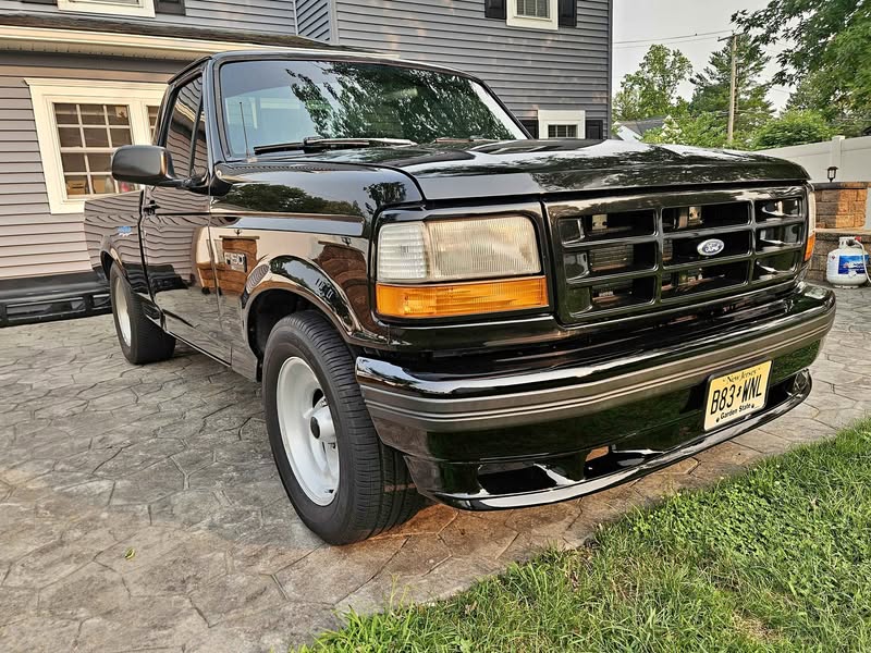 1993 Ford F150 Lightning - Lightning