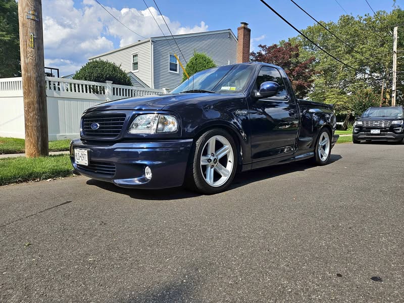 2002 Ford F150 Lightning