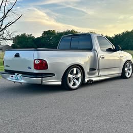 2001 Ford F-150 - Lightning Short Bed