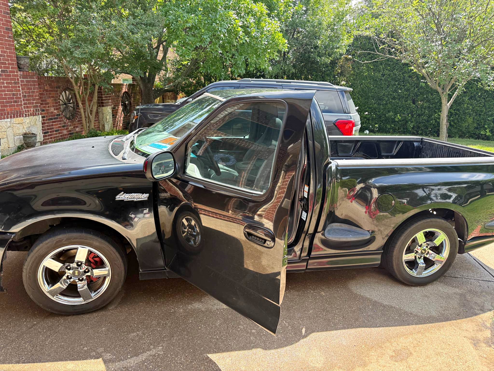 2004 Ford F150 Lightning