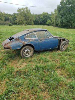 1966 Porsche 911 - Carrera Coupe 2D