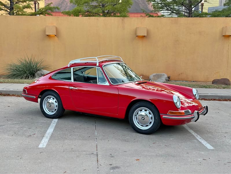 1968 Porsche 911 - Coupe 2D