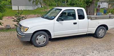 1999 Toyota Tacoma - SR5 Pickup