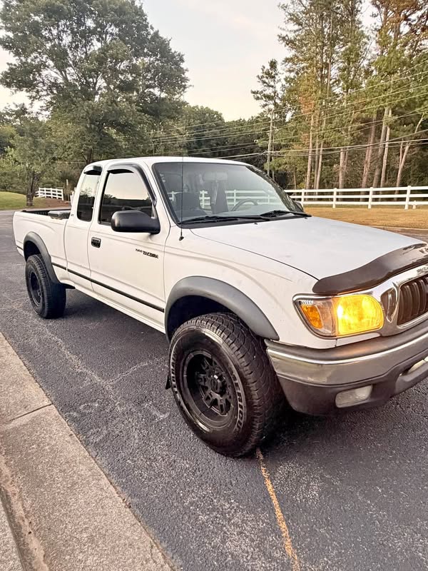 2004 Toyota Tacoma - PreRunner