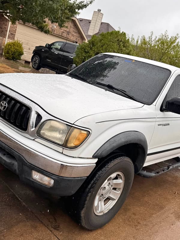 2001 Toyota Tacoma - Pickup 2D 6 ft