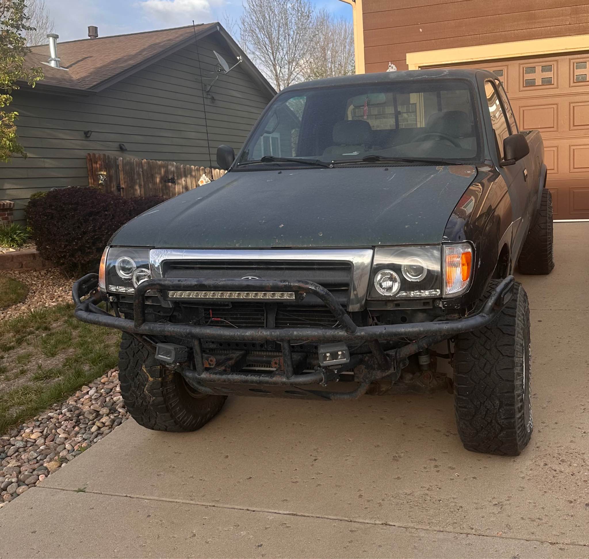 2000 Toyota Tacoma - PreRunner