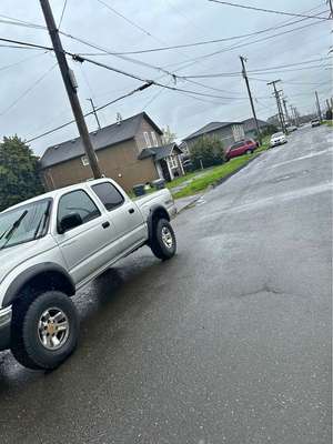2002 Toyota Tacoma Double Cab - TRD Off-Road Pickup 4D 5 ft