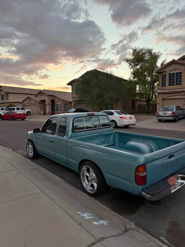 1995 Toyota Tacoma - Ex cab