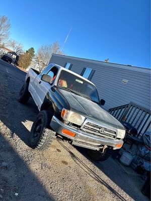 2001 Toyota Tacoma - S-Runner Pickup
