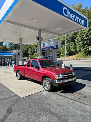 1998 Toyota Tacoma - SR5 Pickup