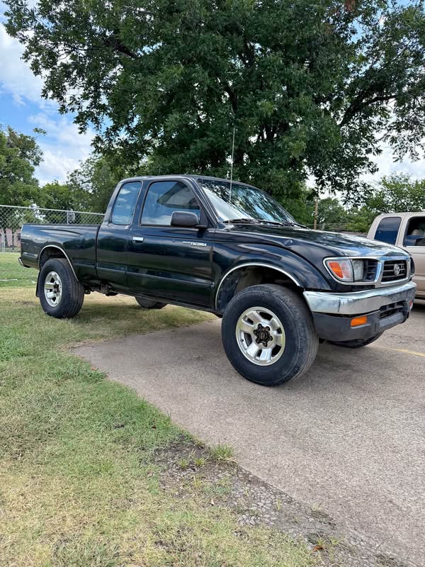 1997 Toyoteros* Toyota Tacoma LX 4x4 Mecanica, Estandar - cabina y media