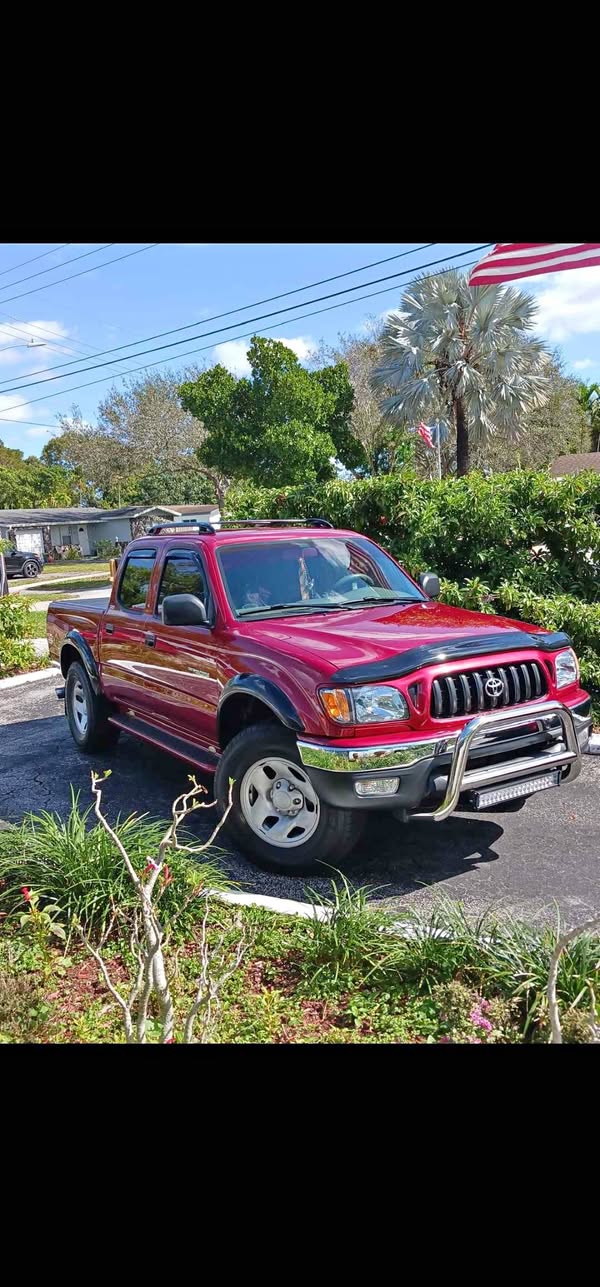 2004 Toyota Tacoma Double Cab - PreRunner Pickup 4D 5 ft