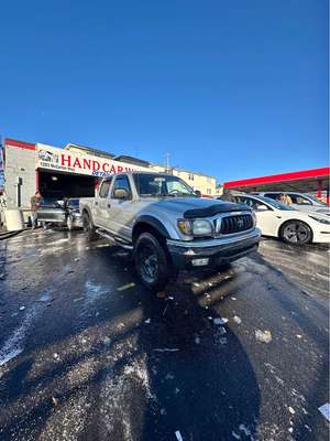 2002 Toyota Tacoma Double Cab - PreRunner 4D
