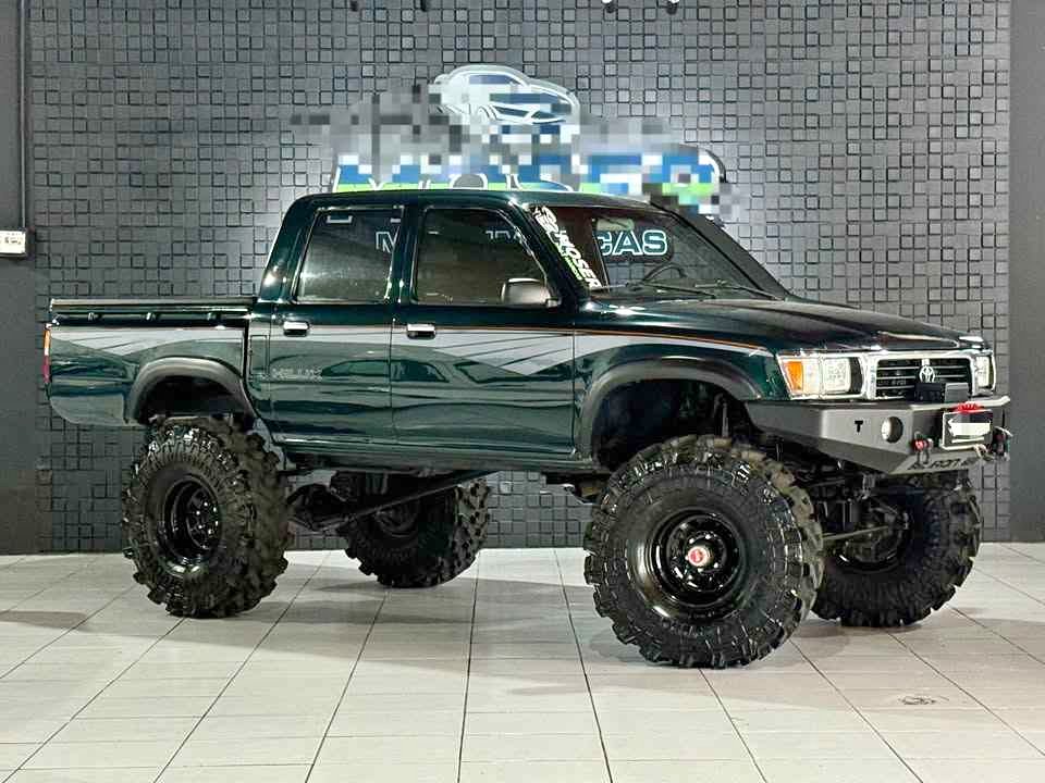 1996 Toyota Tacoma - 4WD 4D