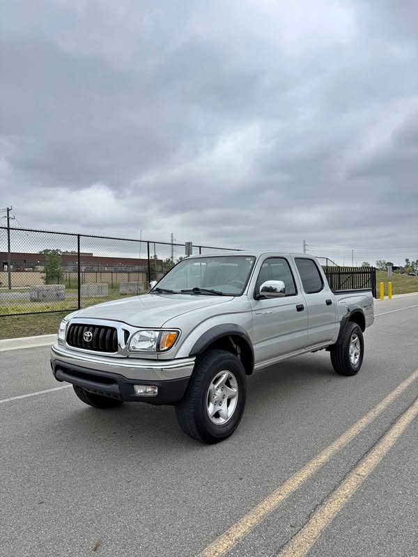 2002 Toyota Tacoma Double Cab - SR5