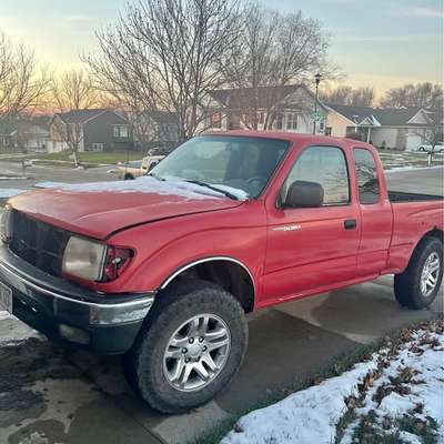 1999 Toyota Tacoma Xtracab - Pickup