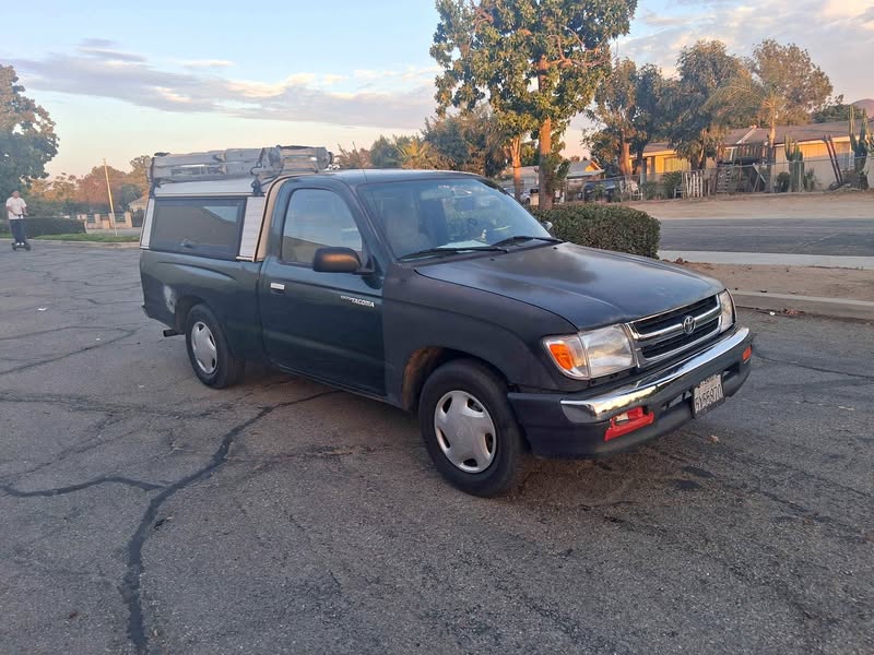 1999 Toyota Tacoma Regular Cab - Pickup 2D 6 ft