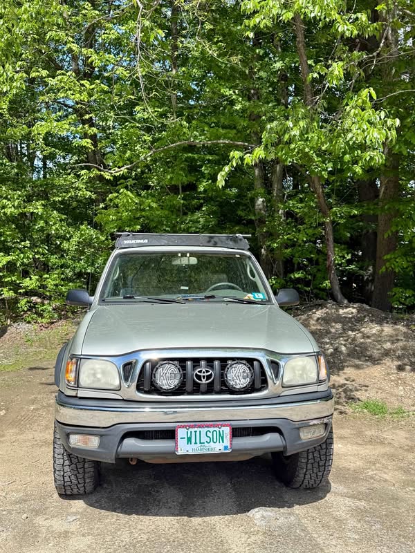 2004 Toyota Tacoma - 4WD 4D