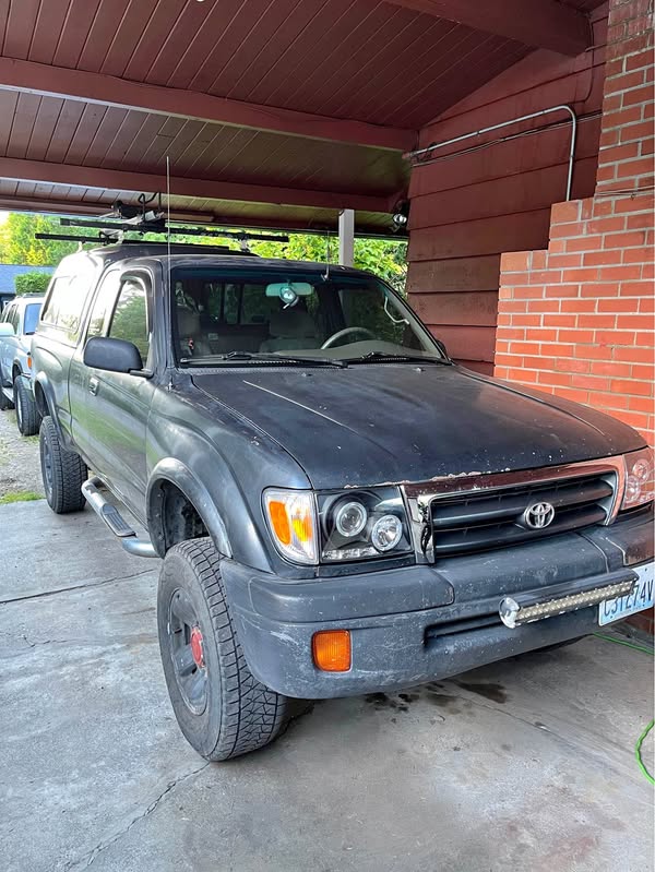1999 Toyota Tacoma Access Cab - TRD Sport Pickup 4D 6 ft