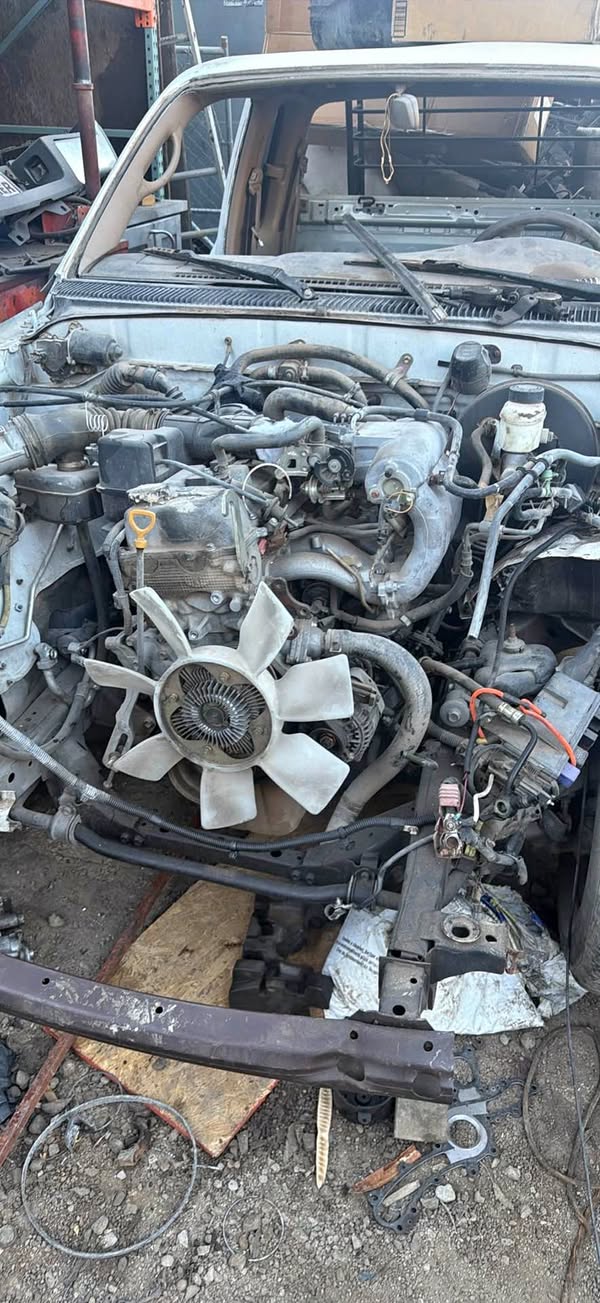 2004 Toyota Tacoma Xtracab - Limited