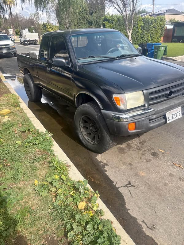 1999 Toyota Tacoma - PreRunner