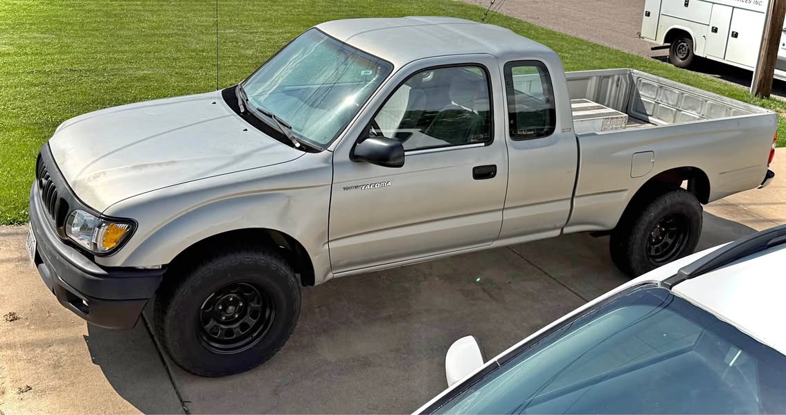 2001 Toyota Tacoma - SR5