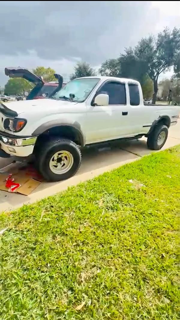 2001 Toyota Tacoma Regular Cab - ReRunner