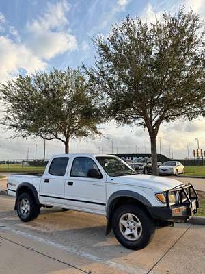 2001 Toyota Tacoma - TRD Off-Road Pickup 4D 5 ft