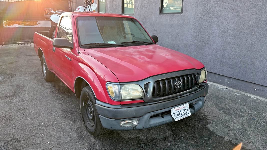 2001 Toyota Tacoma Regular Cab - Pickup 2D 6 ft
