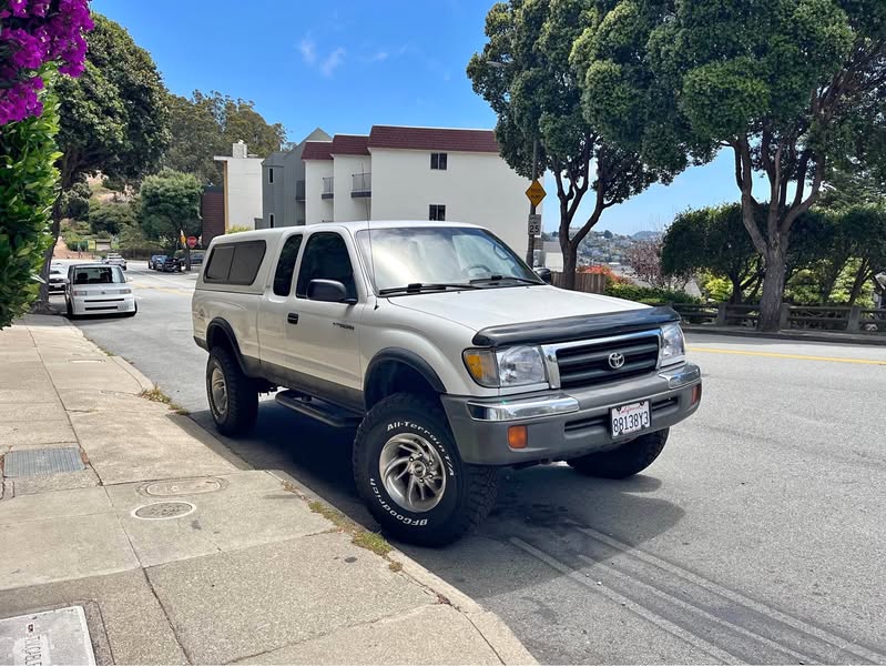 1999 Toyota Tacoma