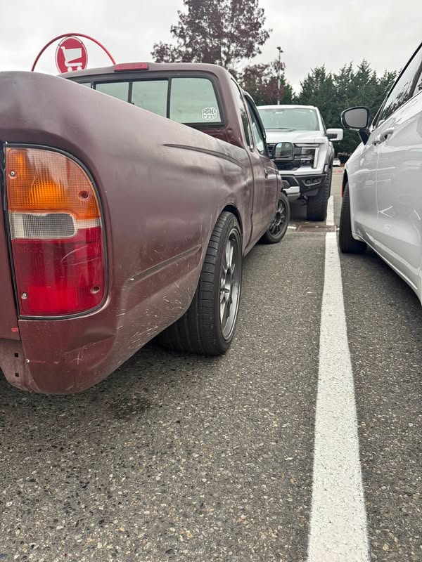 1998 Toyota Tacoma - SR5 Pickup