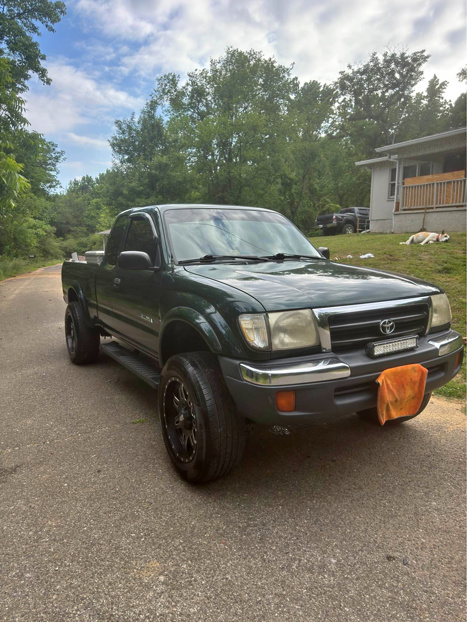 1999 Toyota Tacoma Xtracab - SR5 Pickup