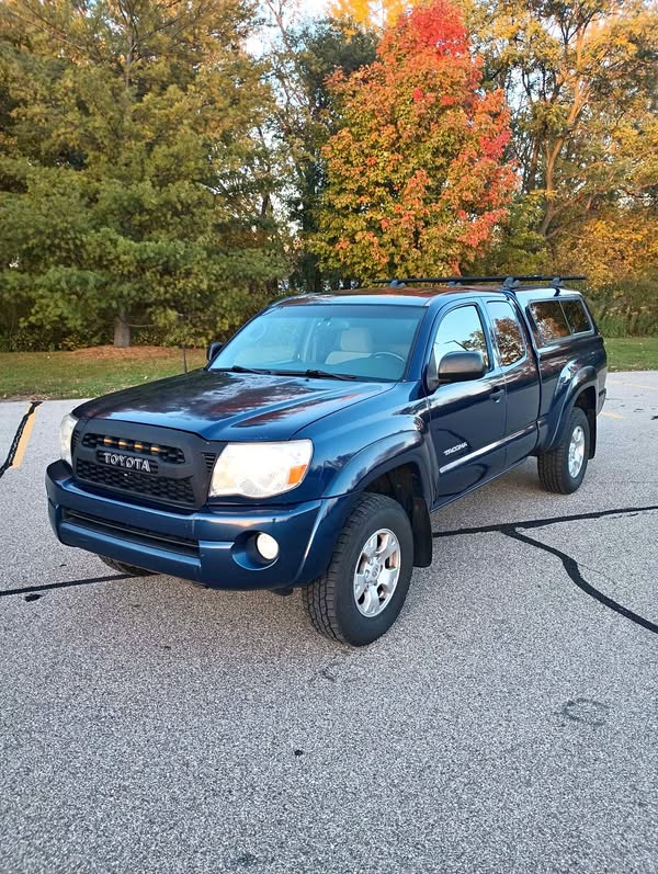 2005 Toyota Tacoma V6 4WD 6ft  - SR5
