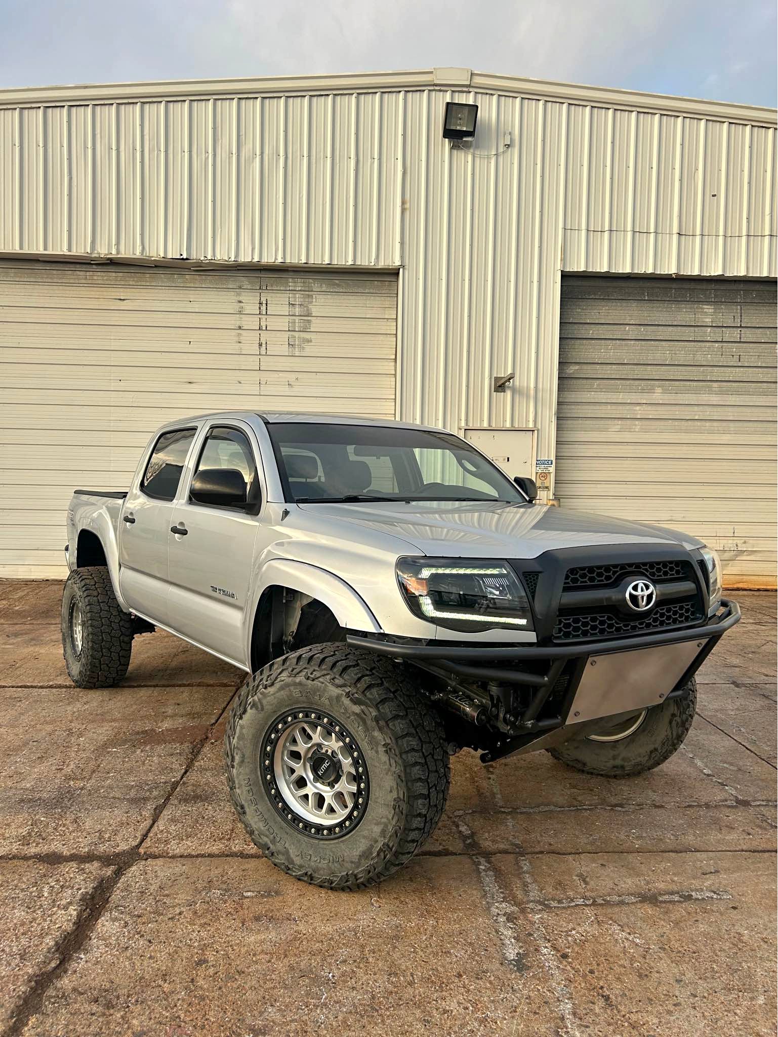 2005 Toyota Tacoma Double Cab - TRD Off-Road Pickup 4D 5 ft