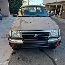 2000 Toyota Tacoma - PreRunner Pickup
