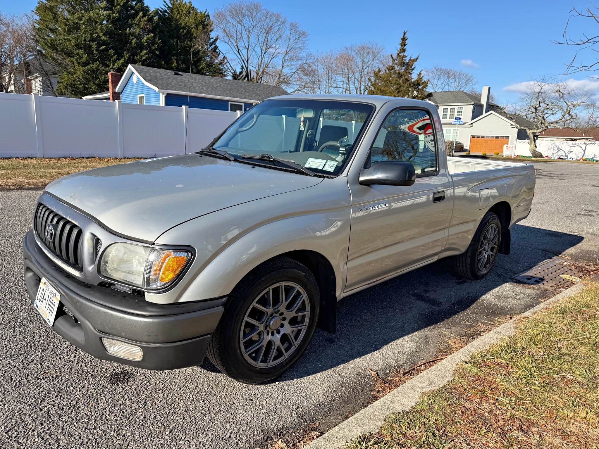2004 Toyota Tacoma - Pickup