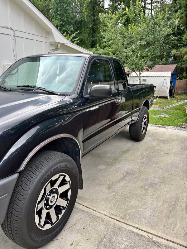 2000 Toyota Tacoma Xtracab - PreRunner Pickup 2D 6 ft