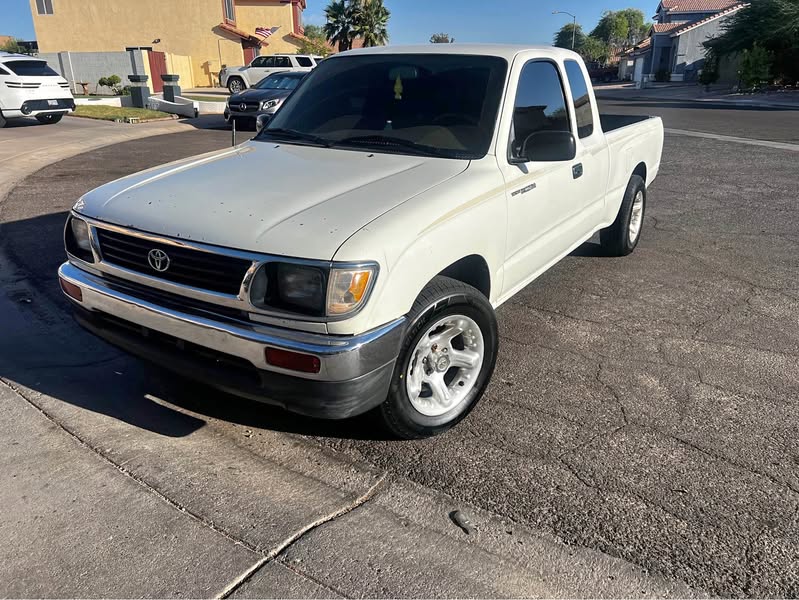 1995 Toyota Tacoma Xtracab - Pickup