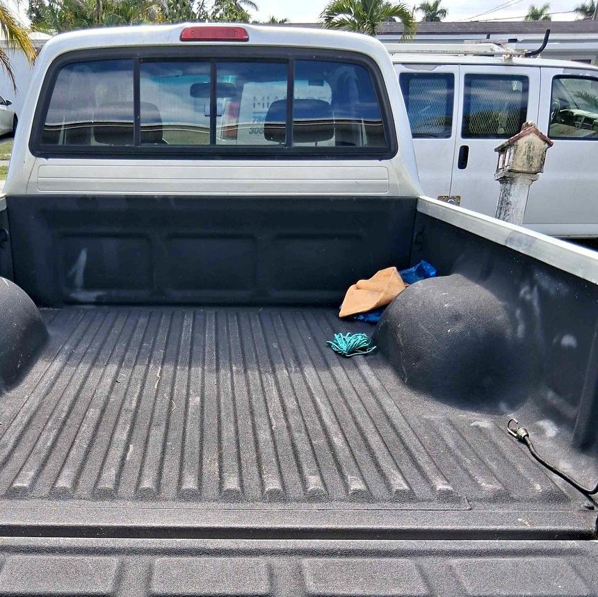 2000 Toyota Tacoma Regular Cab - Pickup 2D 6 ft