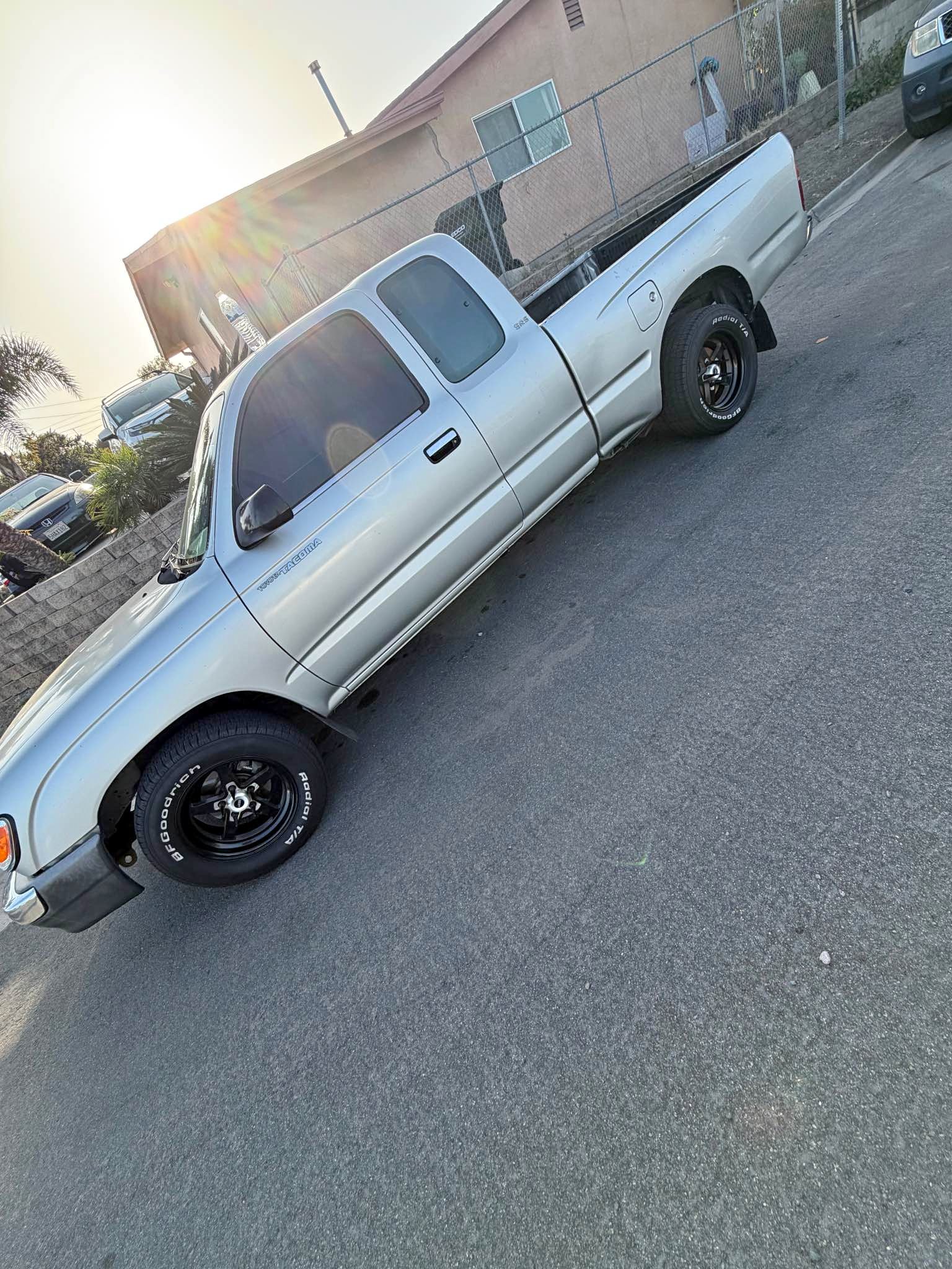 2000 Toyota Tacoma - Pickup