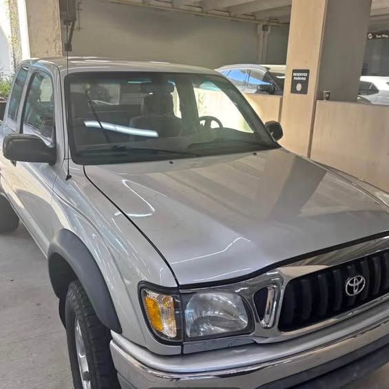 2001 Toyota Tacoma Xtracab - PreRunner