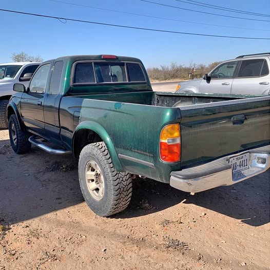 1999 Toyota Tacoma Access Cab - Tacoma