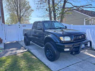 2003 Toyota Tacoma - 4WD 4D