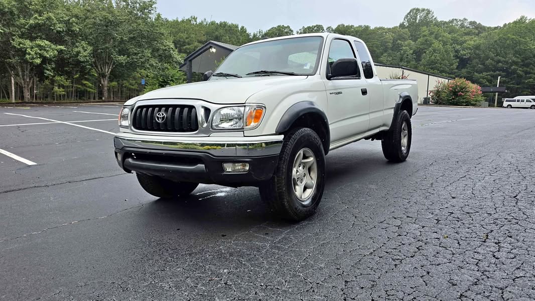 2004 Toyota Tacoma - PreRunner Pickup 2D 6 ft