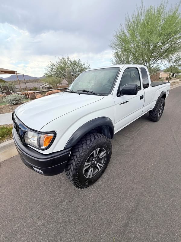 2004 Toyota Tacoma Xtracab - PreRunner Pickup 2D 6 ft