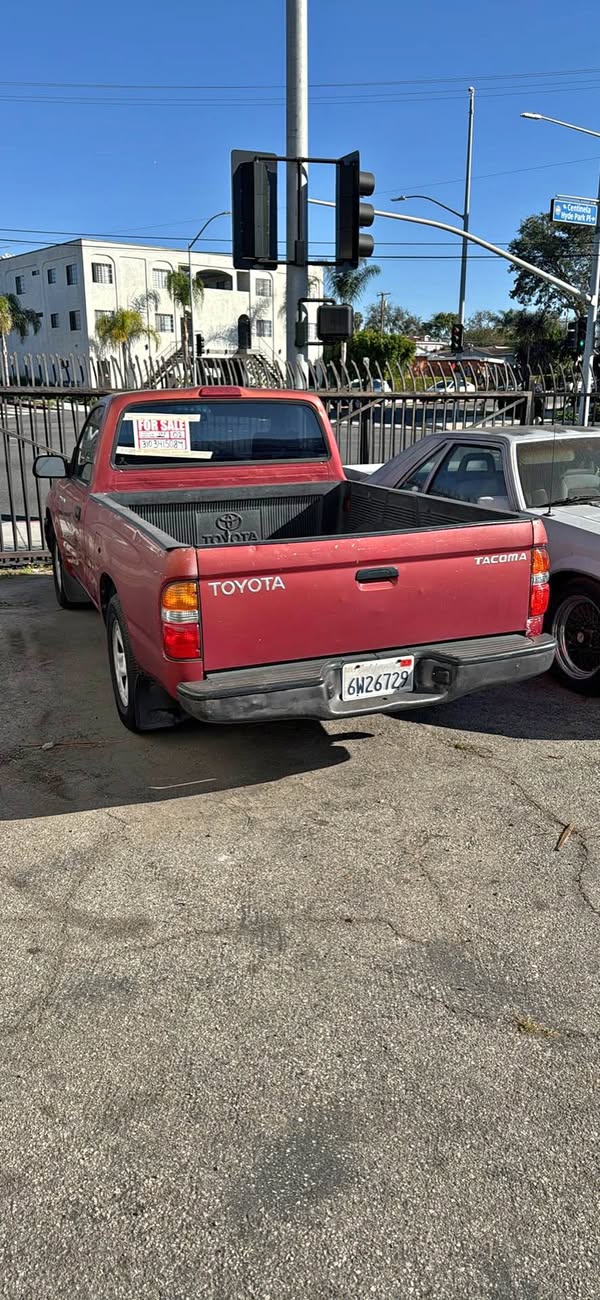 2002 Toyota Tacoma Regular Cab - Pickup 2D 6 ft